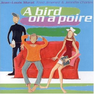 a bird on a poire